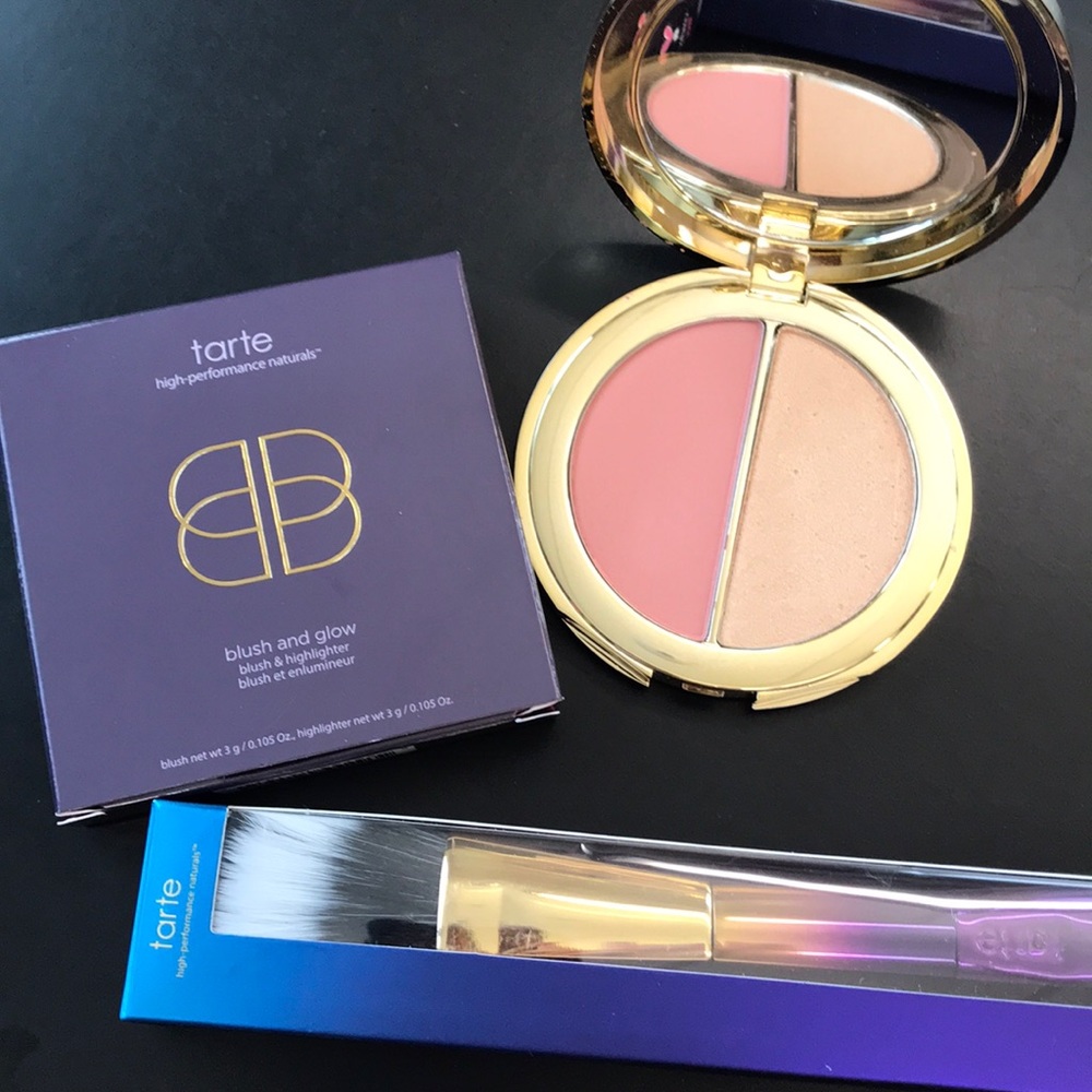 tarte Blush & Highlighter Duo with Brush!!